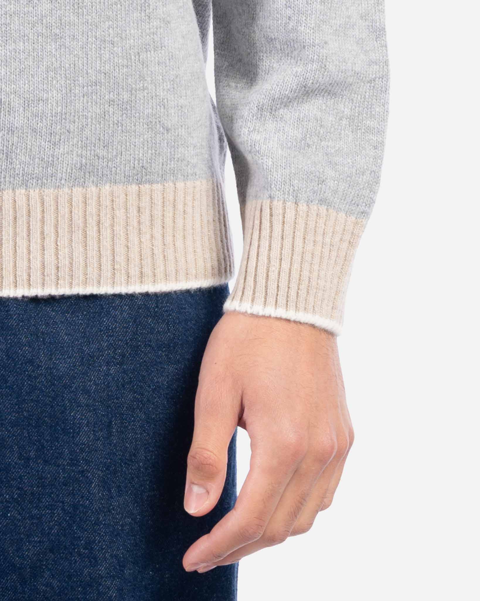 J.W.SAX MILANO Maglione Grigio con Contrasti Beige in Lana