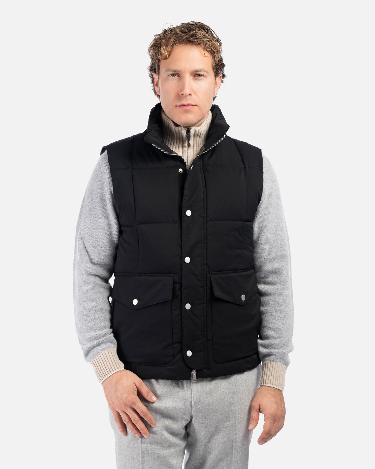 J.W.SAX MILANO Gilet Nero in Tessuto Tecnico