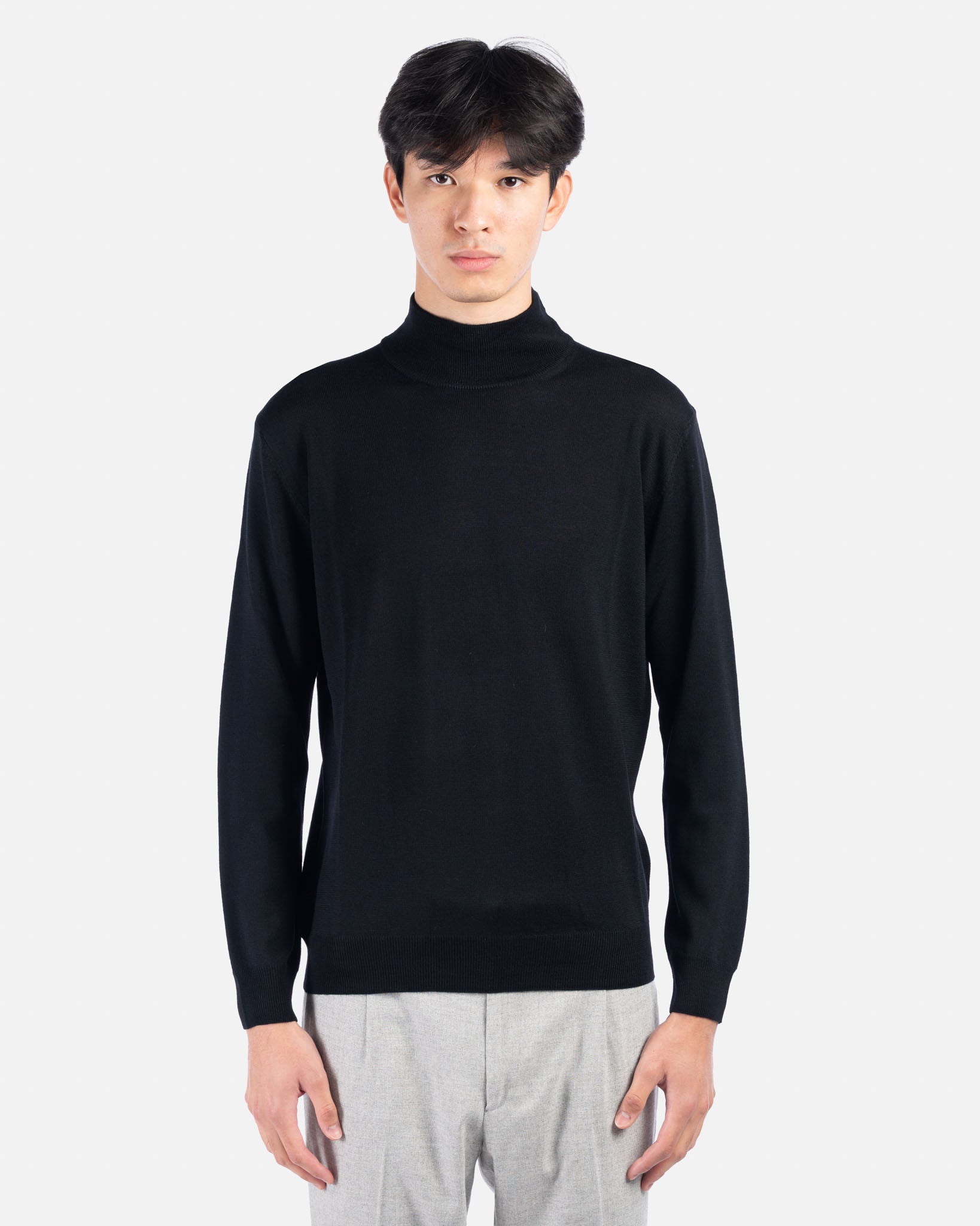 J.W.SAX MILANO Lupetto Nero in Lana Merino Extrafine